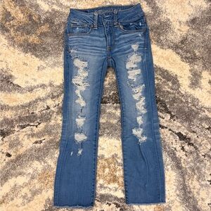 American Eagle Distressed Blue Capri Jeans